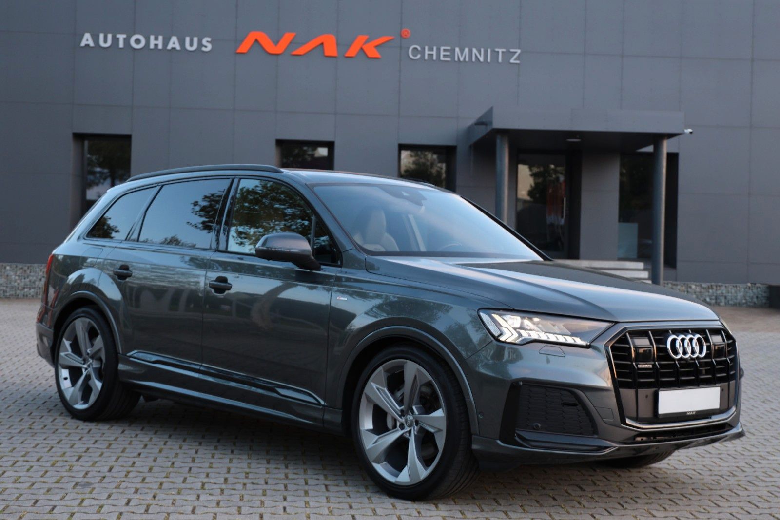 Audi Q7 50 TDI quatt. S line S-Sitz AHK B&O HuD 22''