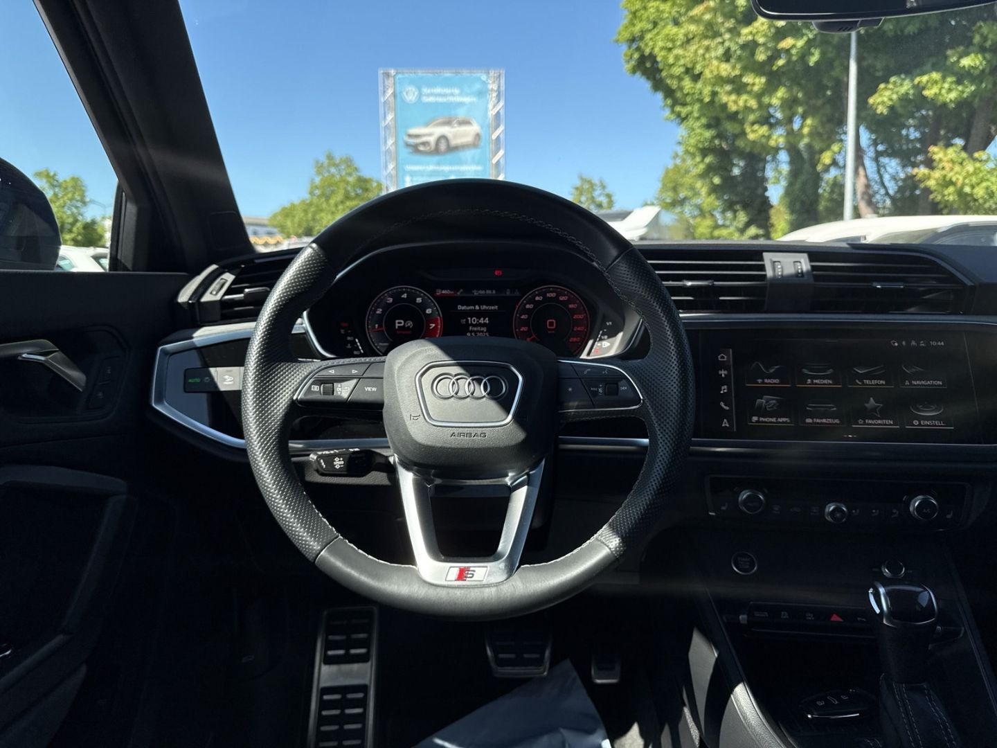 Audi Q3 Sportback 45 TFSI S tronic S line - Samsaru's Car Outlet