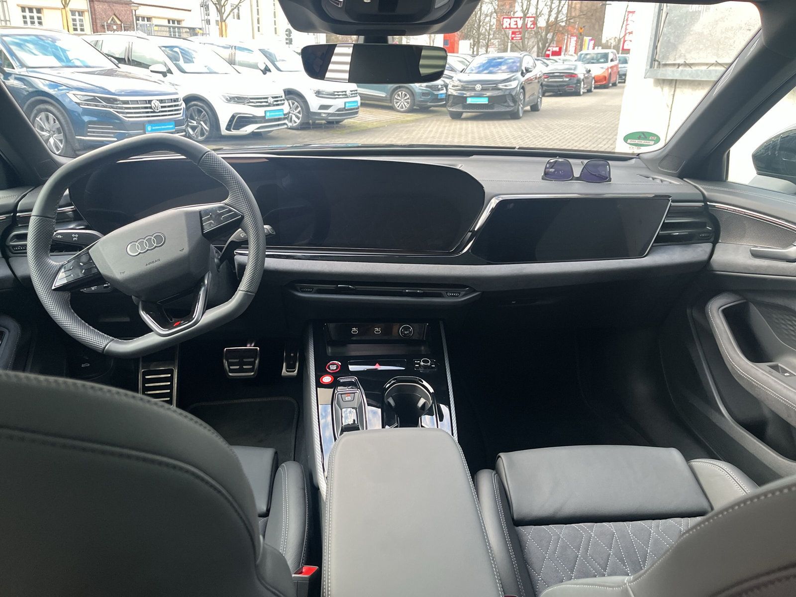 Audi A5 Avant TDI qu S line HuD AHK