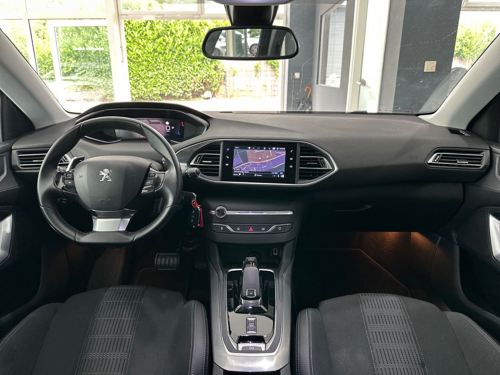 Peugeot 308 SW Allure - Samsaru's Car Outlet