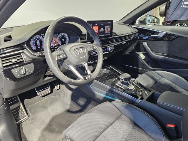 Audi A4 2x S Line Competition Pano Kamera Ahk 19''