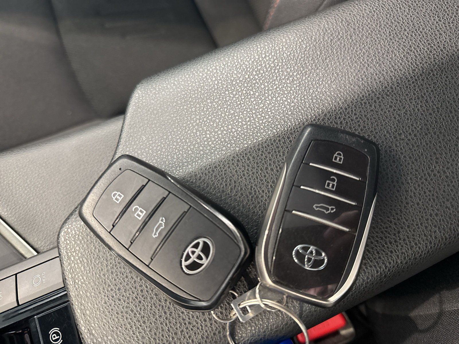 Toyota C-HR 1.8 Hybrid Team Deutschland Kam.+LED+Navi