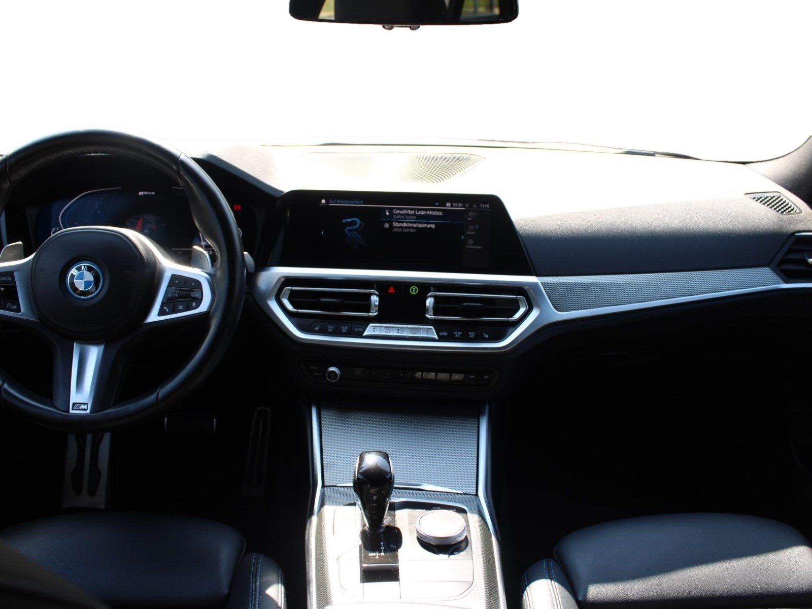 BMW 320e Touring - Samsaru's Car Outlet