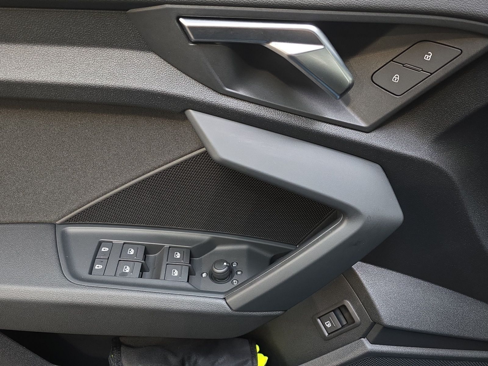 Audi A3 Sportback 40 TFSIe PDC NAVI+ KLIMA LM