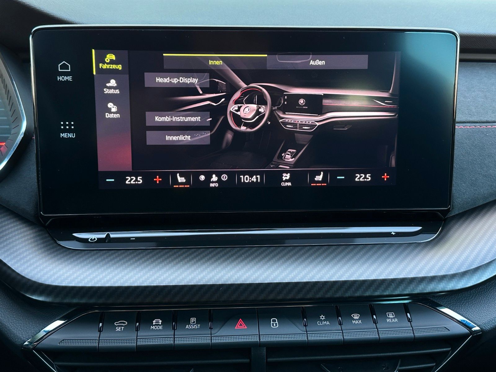 Skoda Octavia Combi RS 2.0TSi DSG - Samsaru's Car Outlet