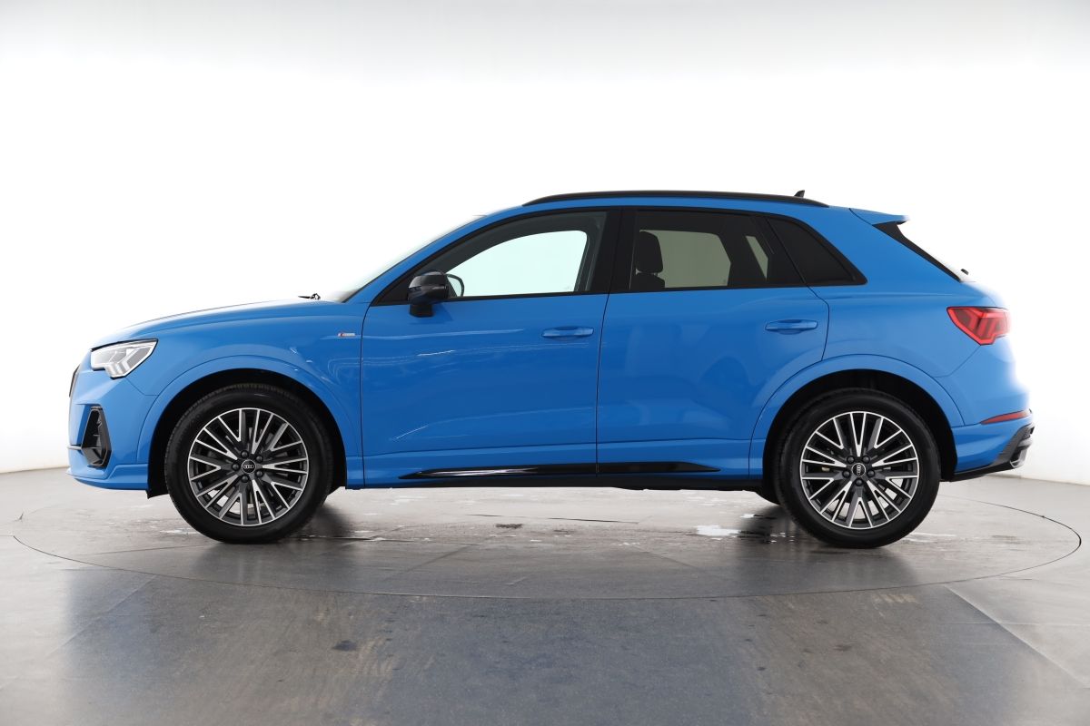 Audi Q3 40 TDI quattro S line - Samsaru's Car Outlet