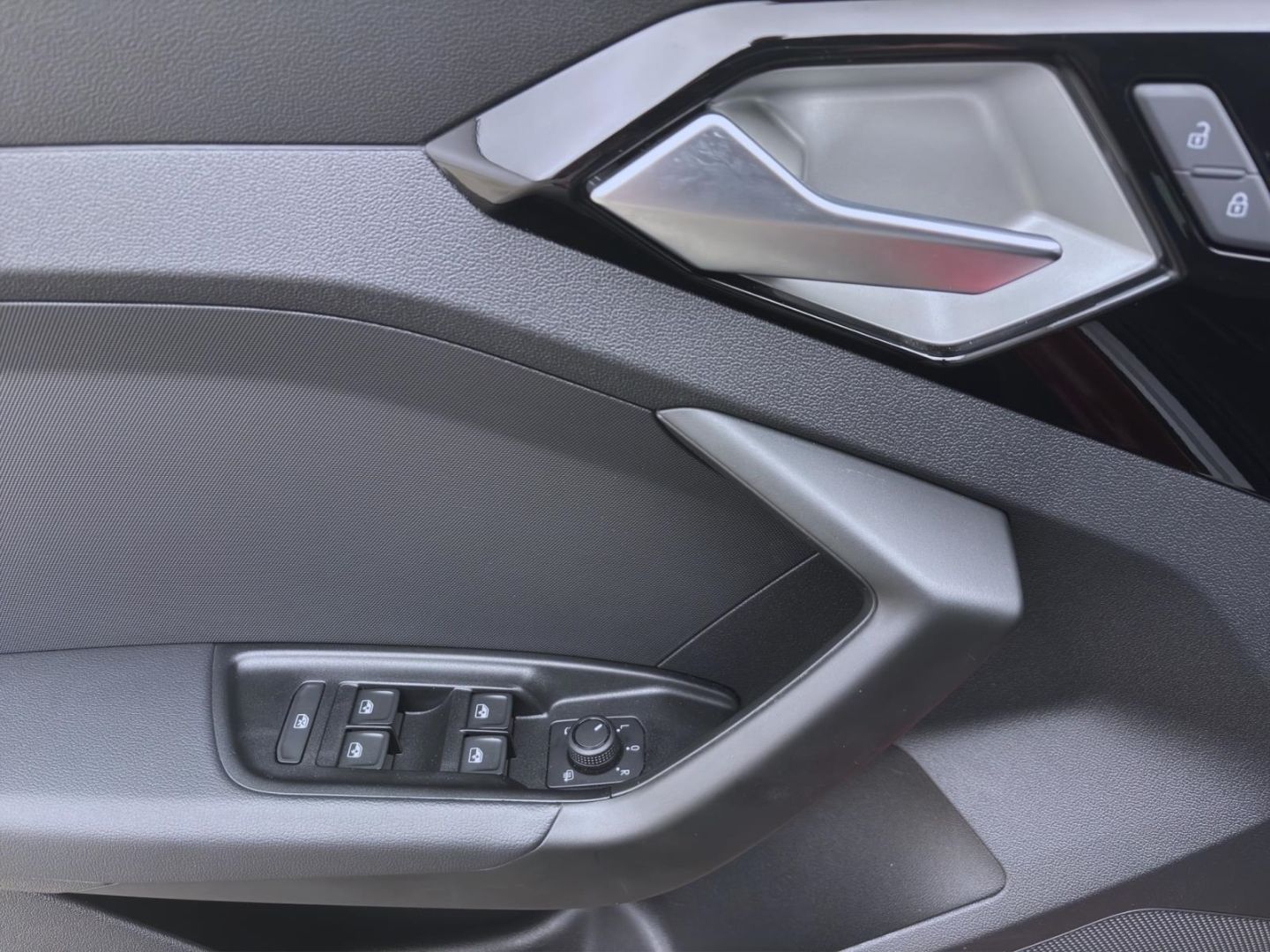 Audi A1 Sportback 25 TFSI ADVANCED SHZG KLIMA VIRTUAL