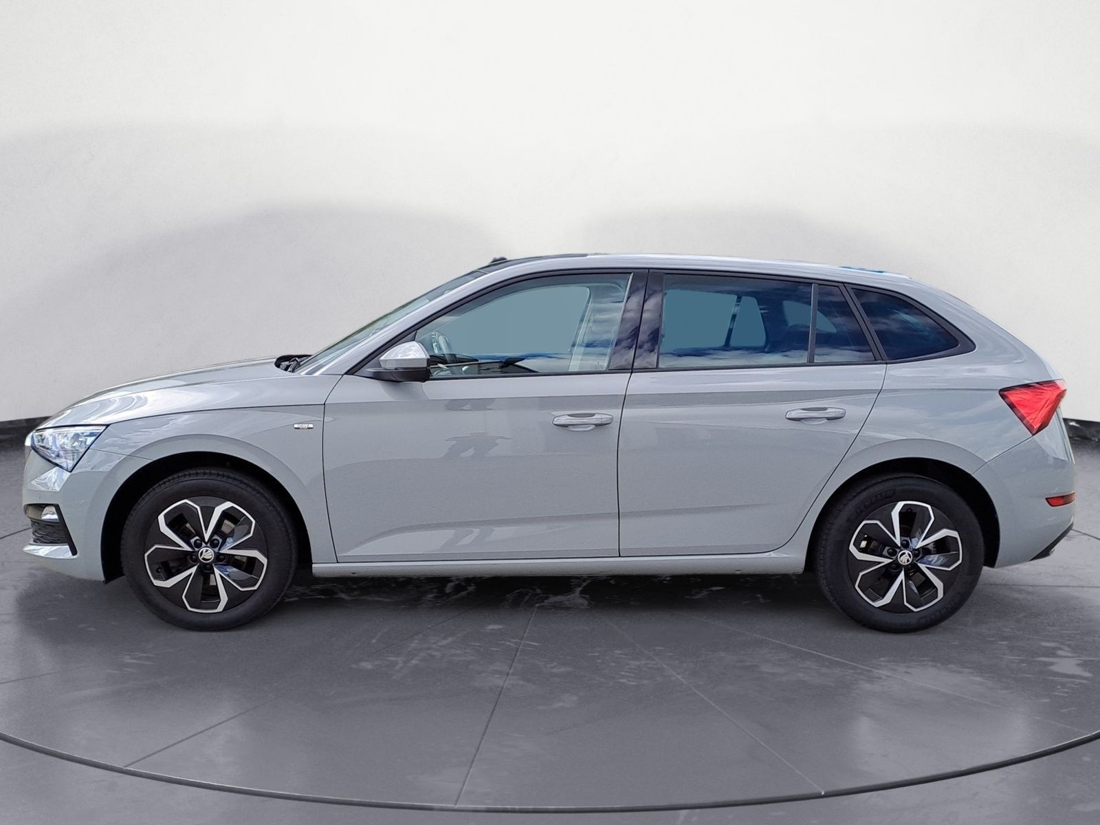 Skoda Scala 1.0 TSI DSG Drive - Samsaru's Car Outlet