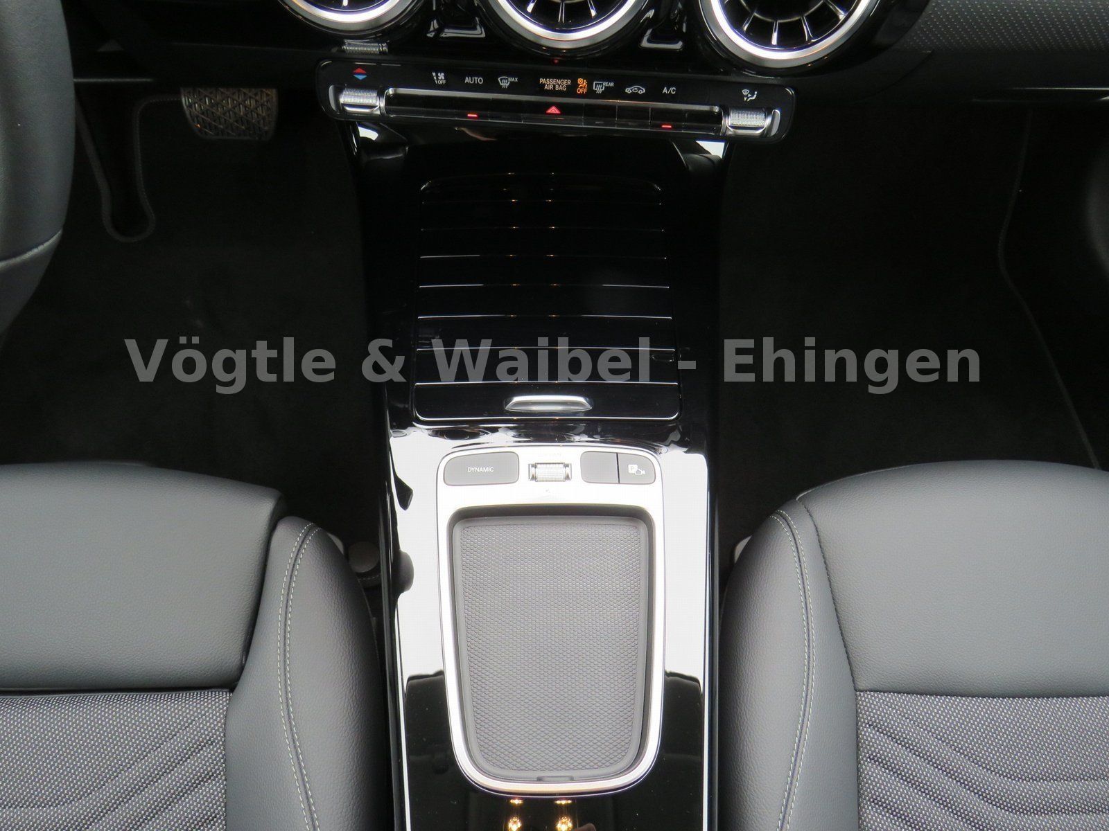 Mercedes-Benz A 200 d PROGRESSIVE-LINE - Samsaru's Car Outlet