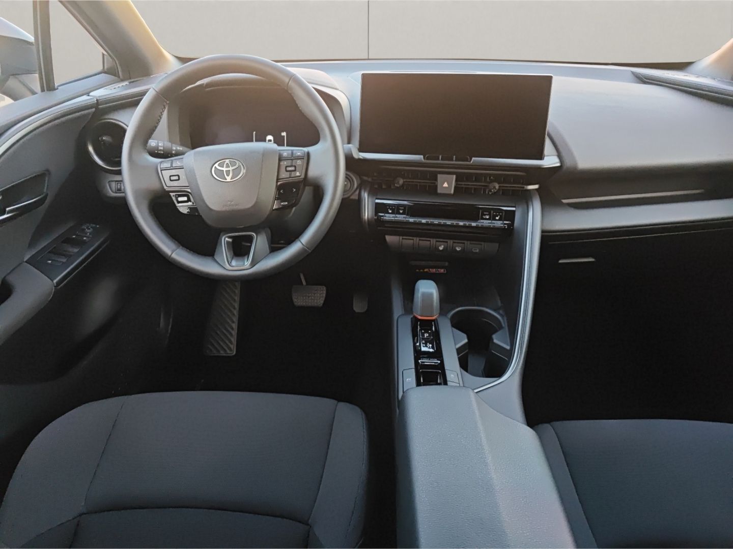Toyota C-HR Hybrid  Team Deutschland+TEC-P+ACAA  !!