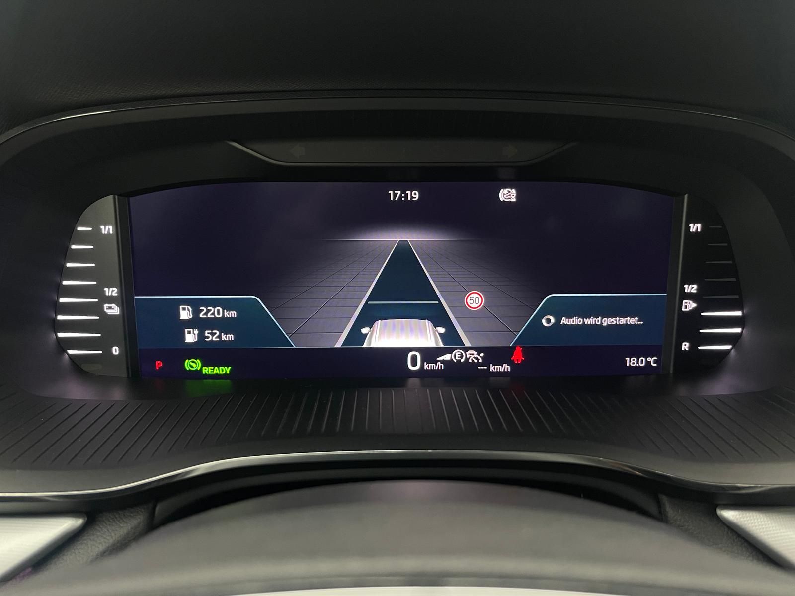 Skoda Octavia Style iV *HuD*MATRIX*KAM*ACC*KESSY*MEM*