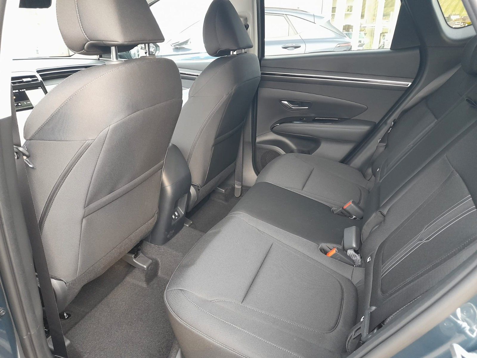 Hyundai Tucson 1.6 T-GDI 48V Trend - Samsaru's Car Outlet
