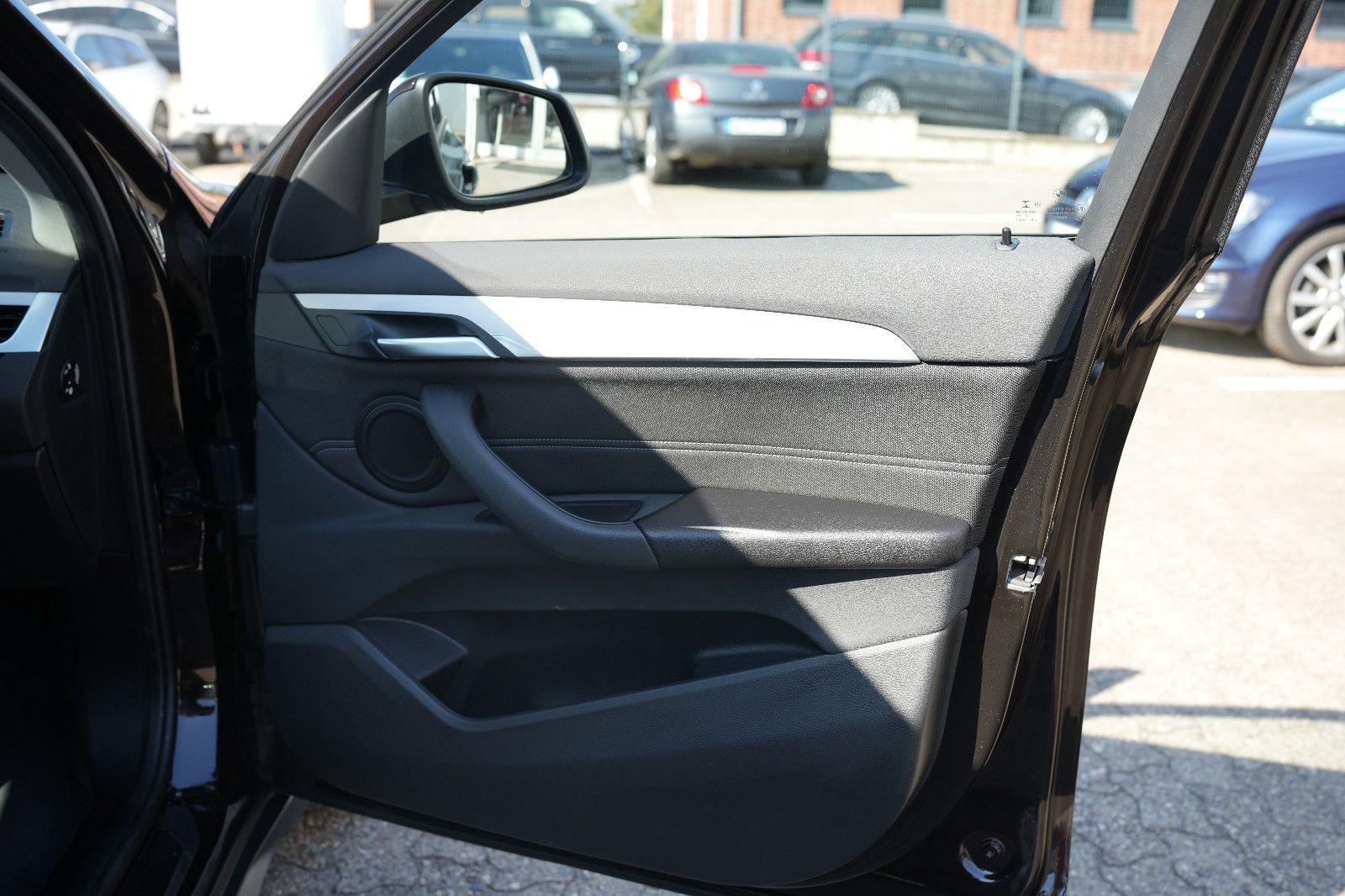 BMW X1 25e xDrive Advantage - Samsaru's Car Outlet