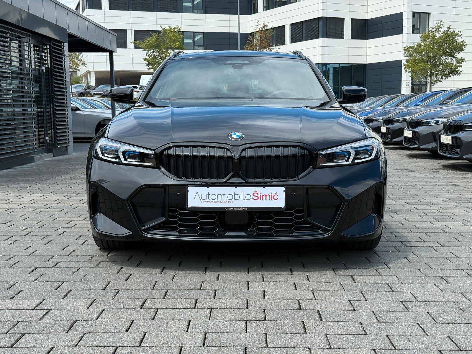 BMW 320d xD M Sport - Samsaru's Car Outlet