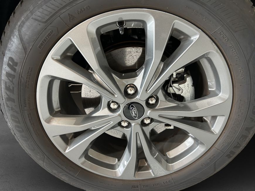 Ford Kuga 2.5 Duratec PHEV ST-LINE X *PANO*AHK*