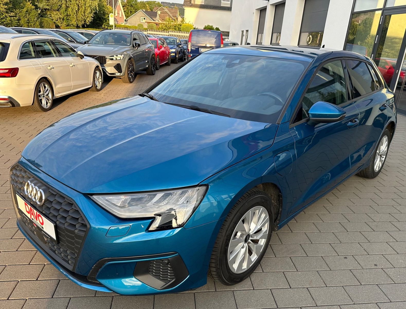 Audi A3 Sportback 40 TFSI e S line - Samsaru's Car Outlet
