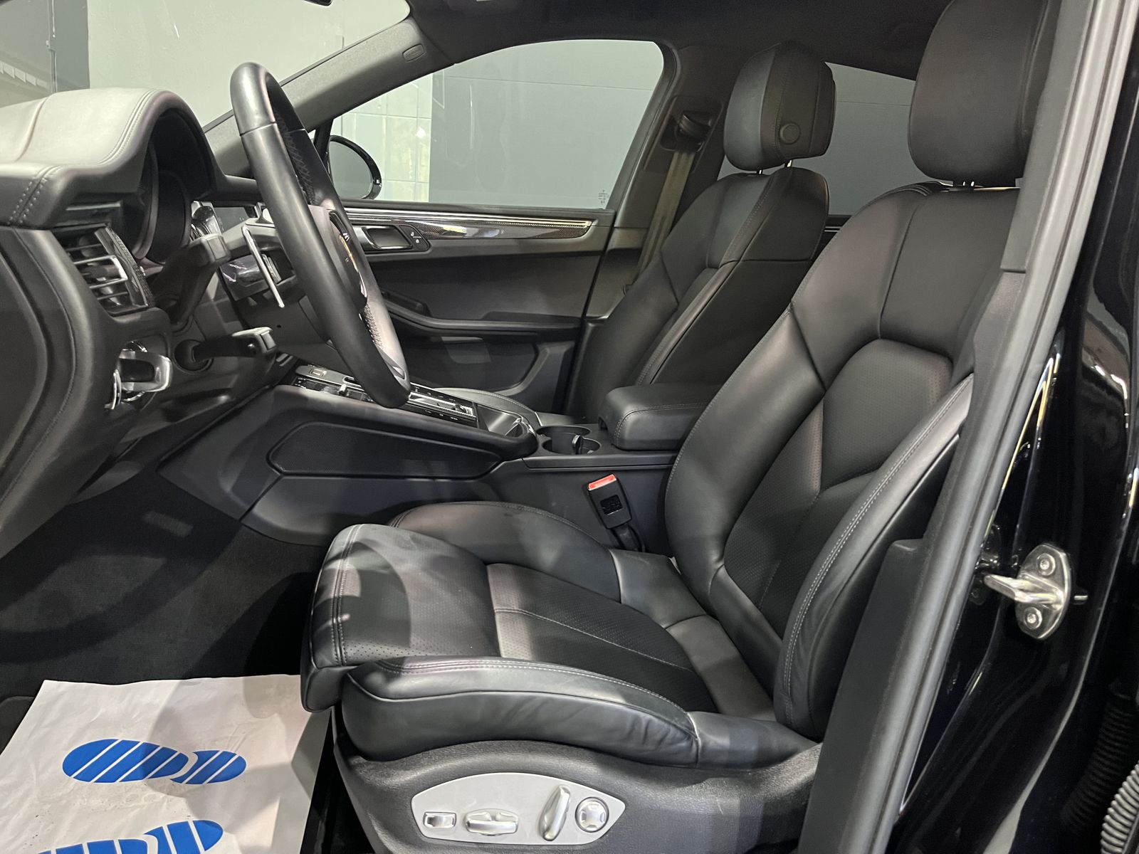 Porsche Macan S/LUFT/360GRAD/CARBON/LED/ACC/CHRONO