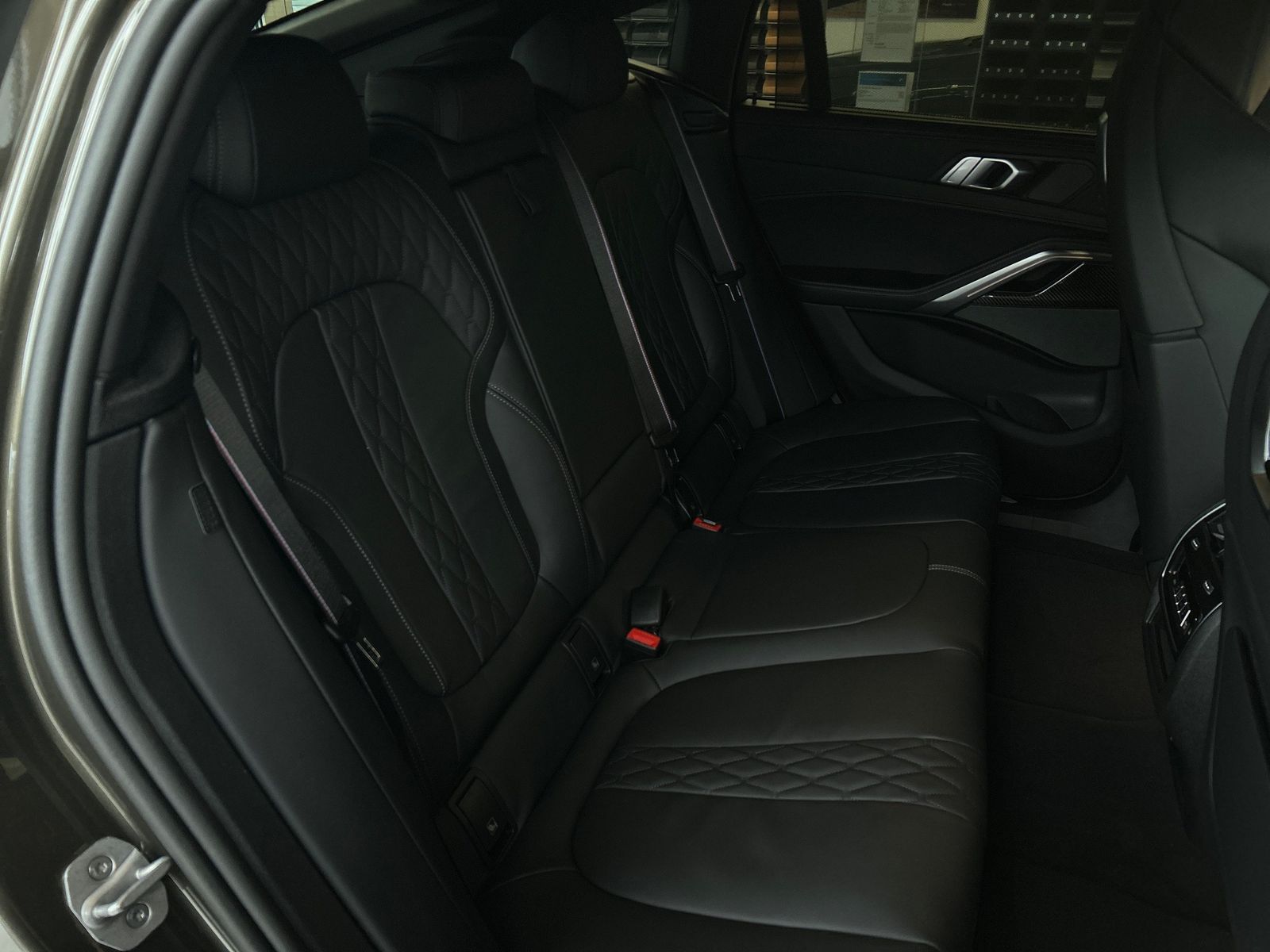 BMW X6 xDrive40d M Sport Sportpaket Gestiksteuerung