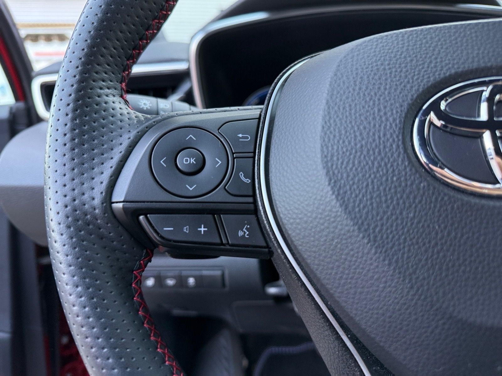 Toyota Corolla 2.0l Hybrid GR Sport /19"-LMF/Eibach-Fah