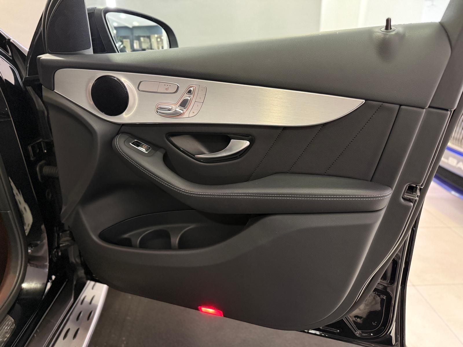 Mercedes-Benz GLC 300 de 4M AMG-Line - Samsaru's Car Outlet