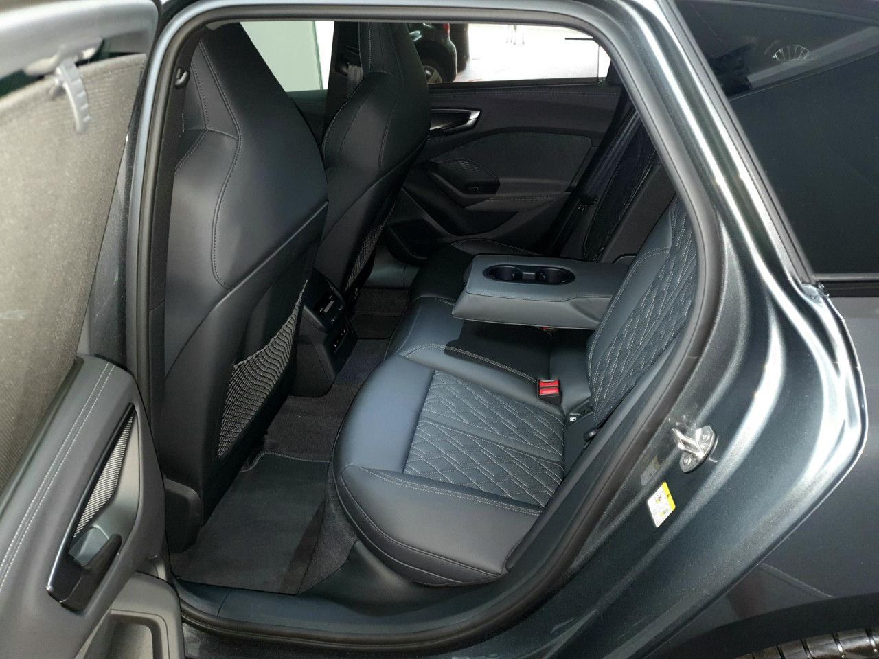 Audi A5 Avant TDI qu. S tronic S line/AHK/Matrix/HuD