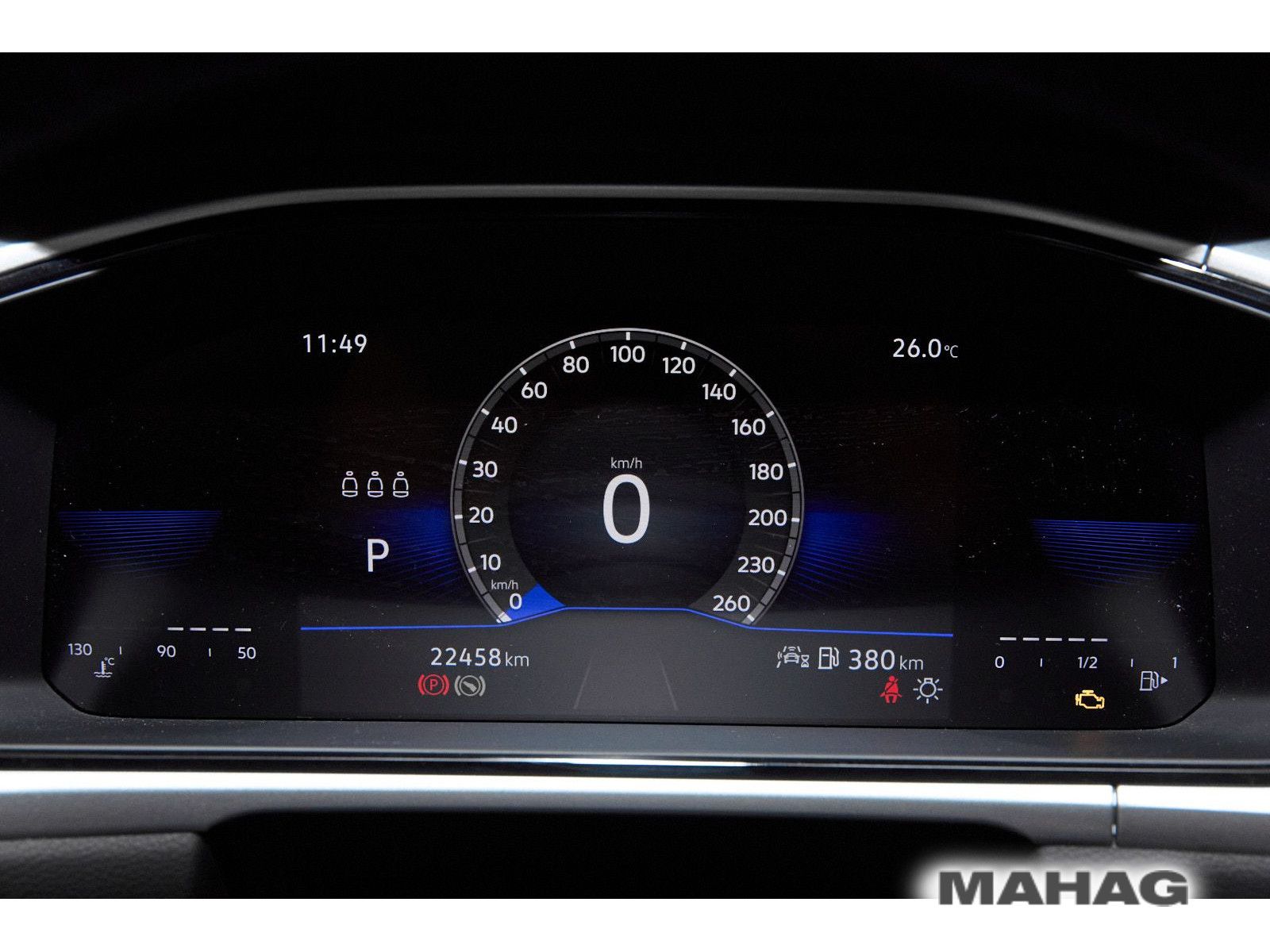Volkswagen T-ROC 1.5 TSI LIFE - Samsaru's Car Outlet