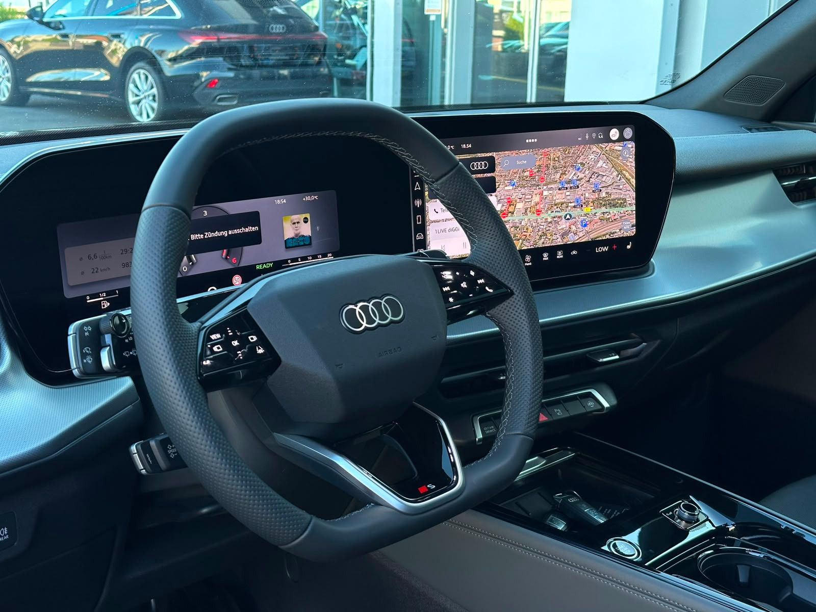 Audi Q3 35TDI 2x S LINE PANO LEDER AHK ACC KAMERA