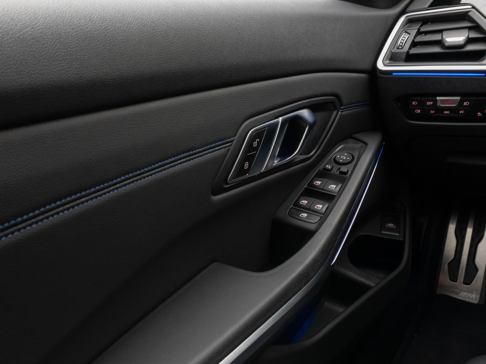 BMW 320d M Sport - Samsaru's Car Outlet