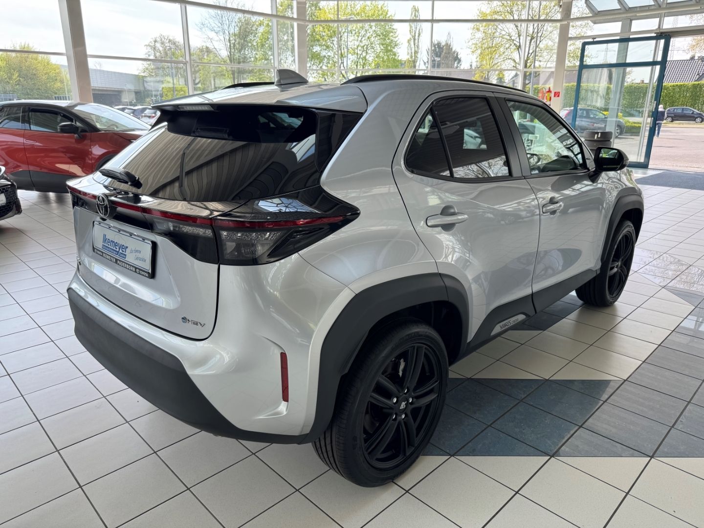 Toyota Yaris Cross Hybrid Team DK 18Zoll Sitzheizung Le