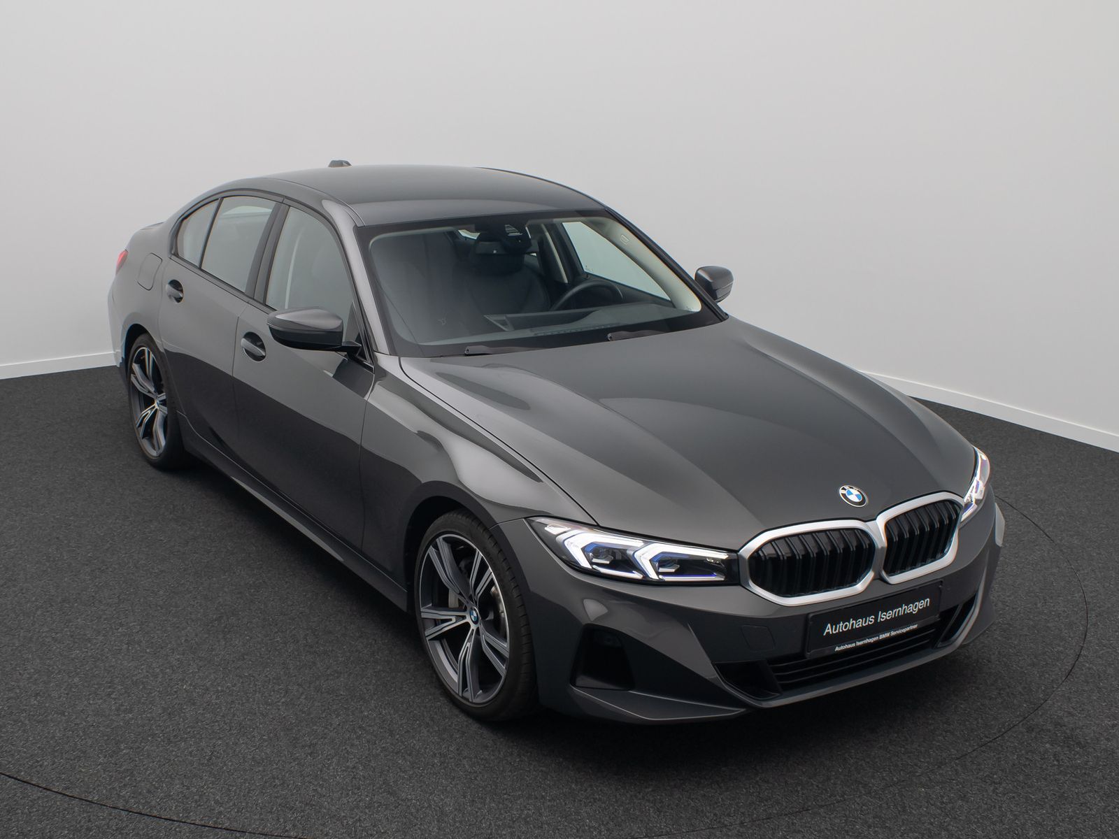 BMW 330i xD Komfort DAB HiFi Leder M Sport 19Zoll