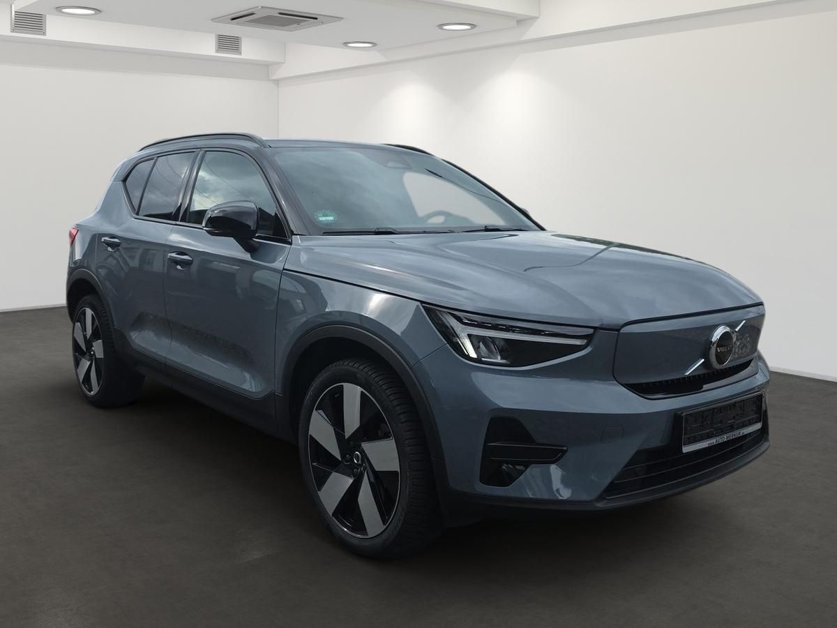 Volvo XC40 Pure Electric FWD Plus Wärmepumpe AHK