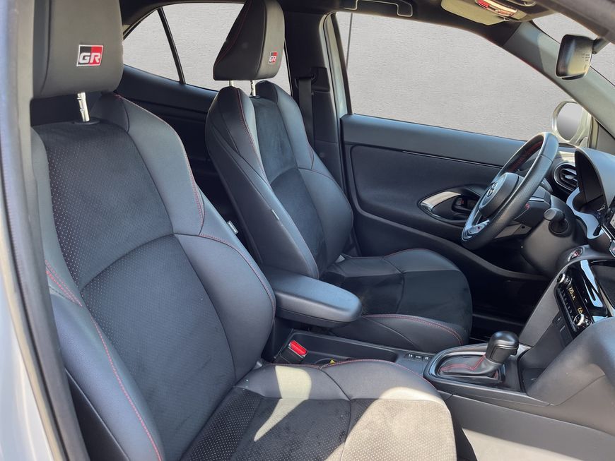 Toyota Yaris Cross Hybrid 1.5 VVT-i GR Sport