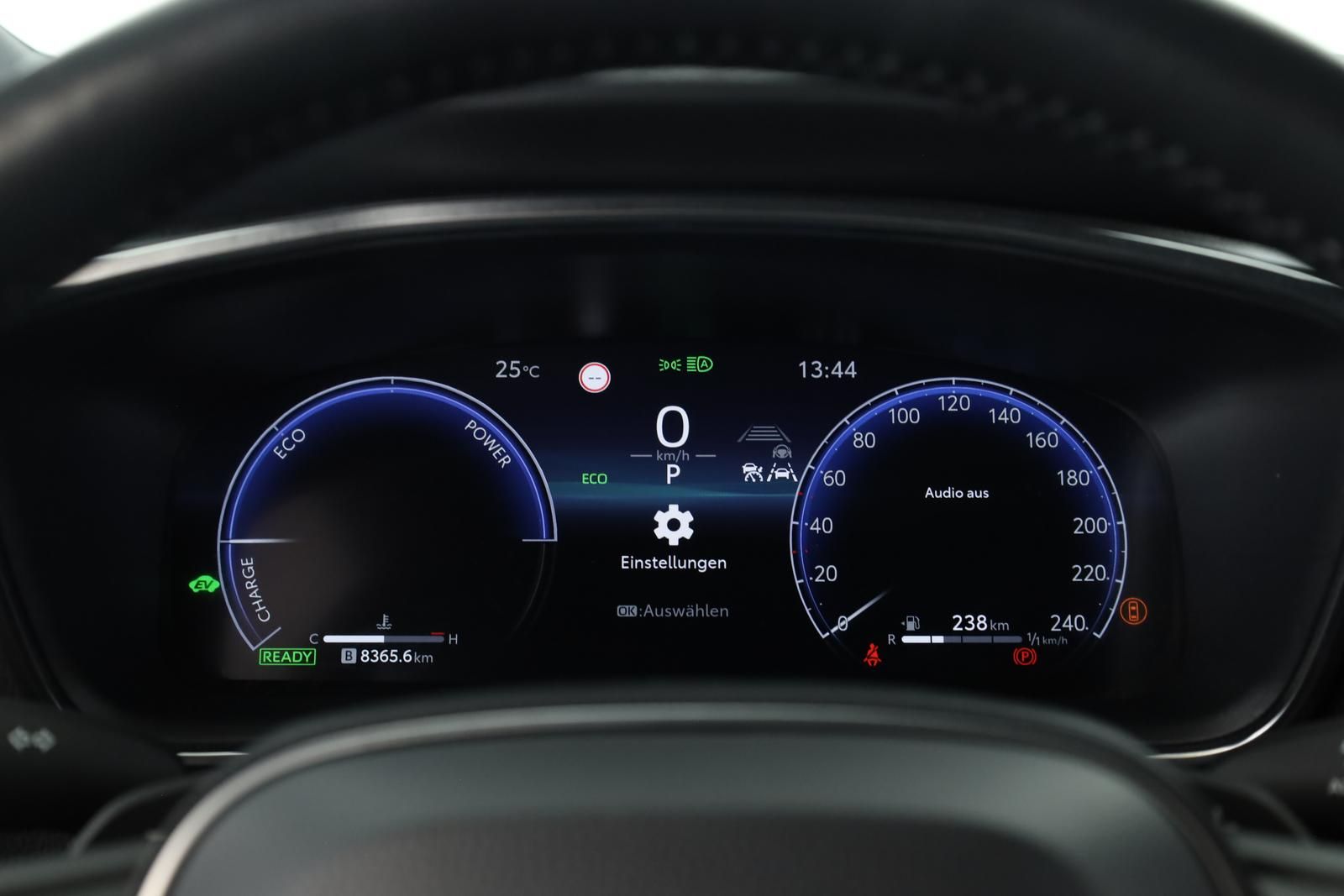 Toyota Corolla Touring Sports 2.0 CVT Team D Navi Kam