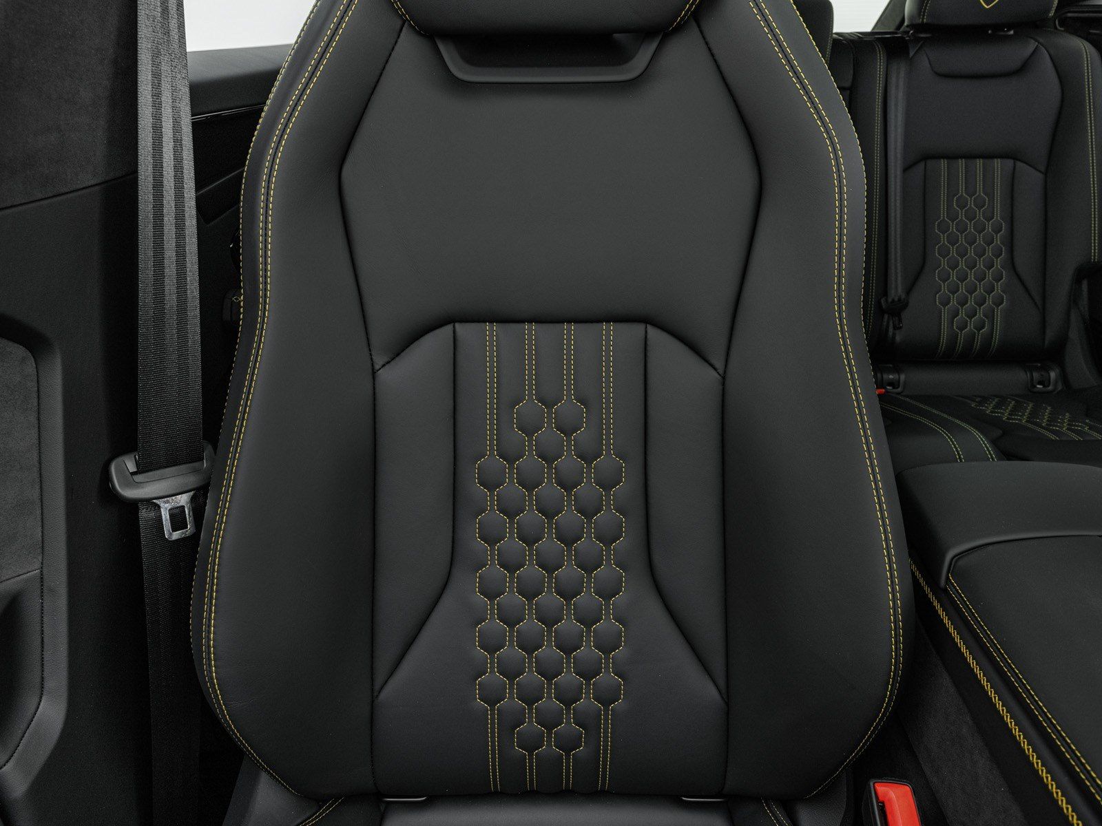 Lamborghini Urus SE - Samsaru's Car Outlet