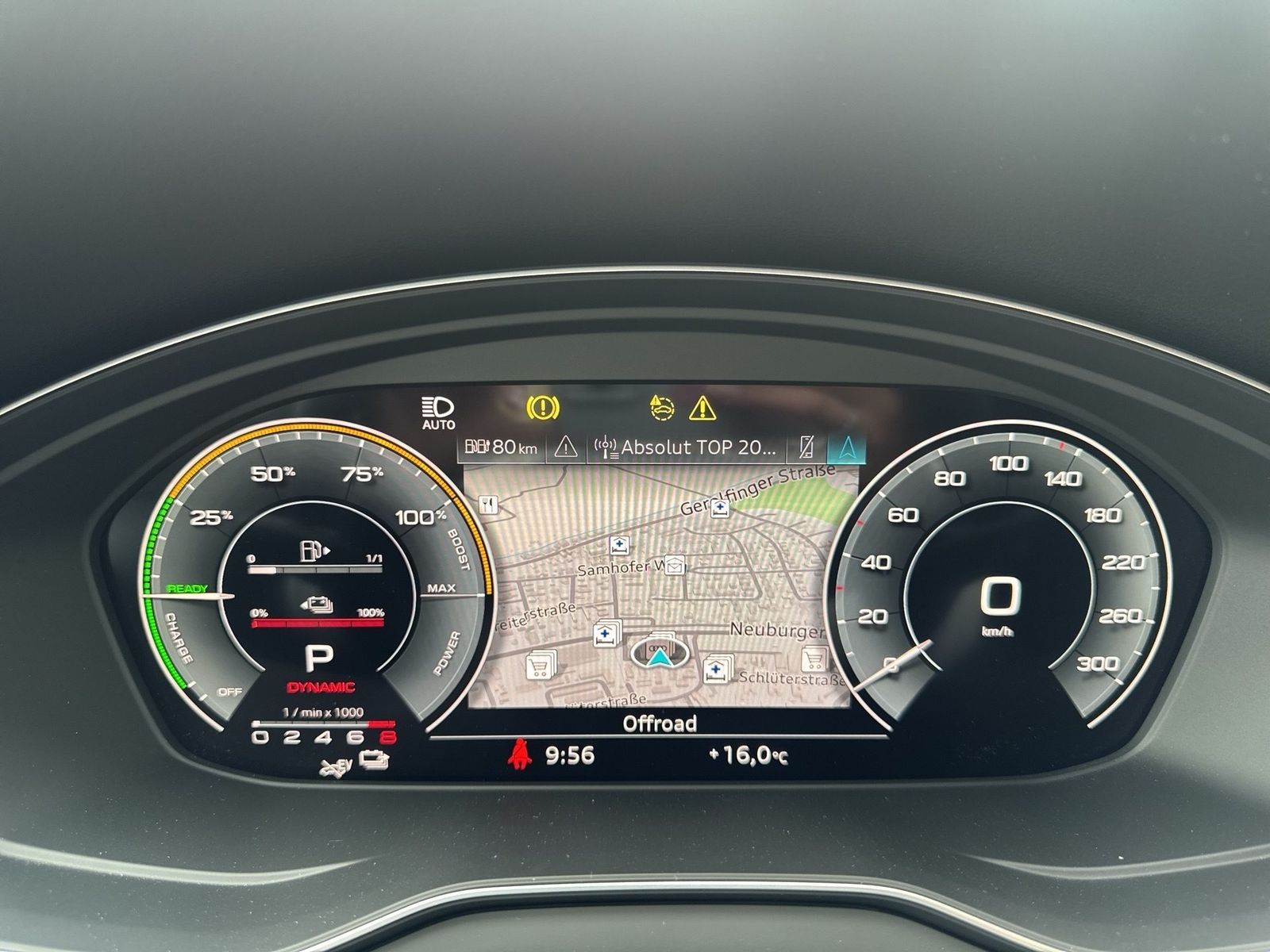 Audi Q5 55 TFSI e qu S line MATRIX AHK PANO 360° ACC