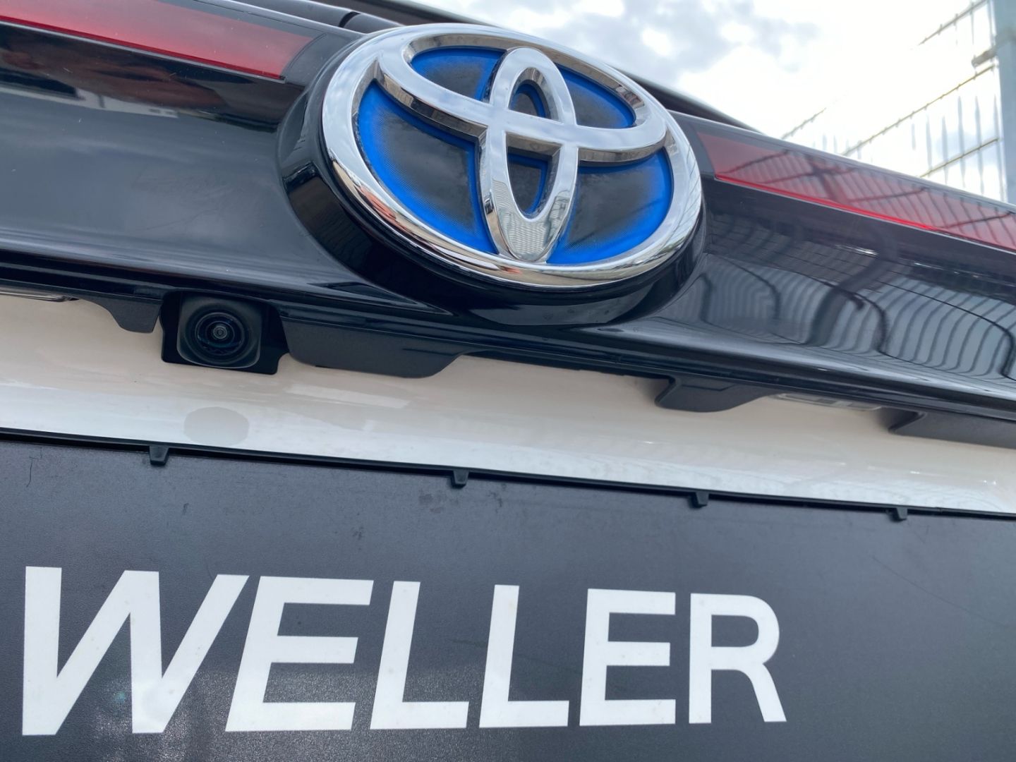 Toyota Yaris Cross Hybrid 1.5 Team D *Matrix*CAM*SHZ*PD
