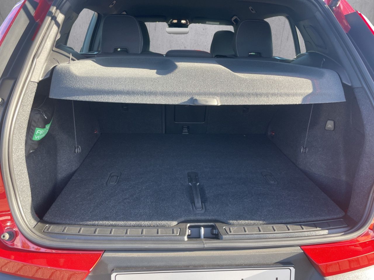 Volvo XC 40 B4 AWD Plus Dark LED+Keyless