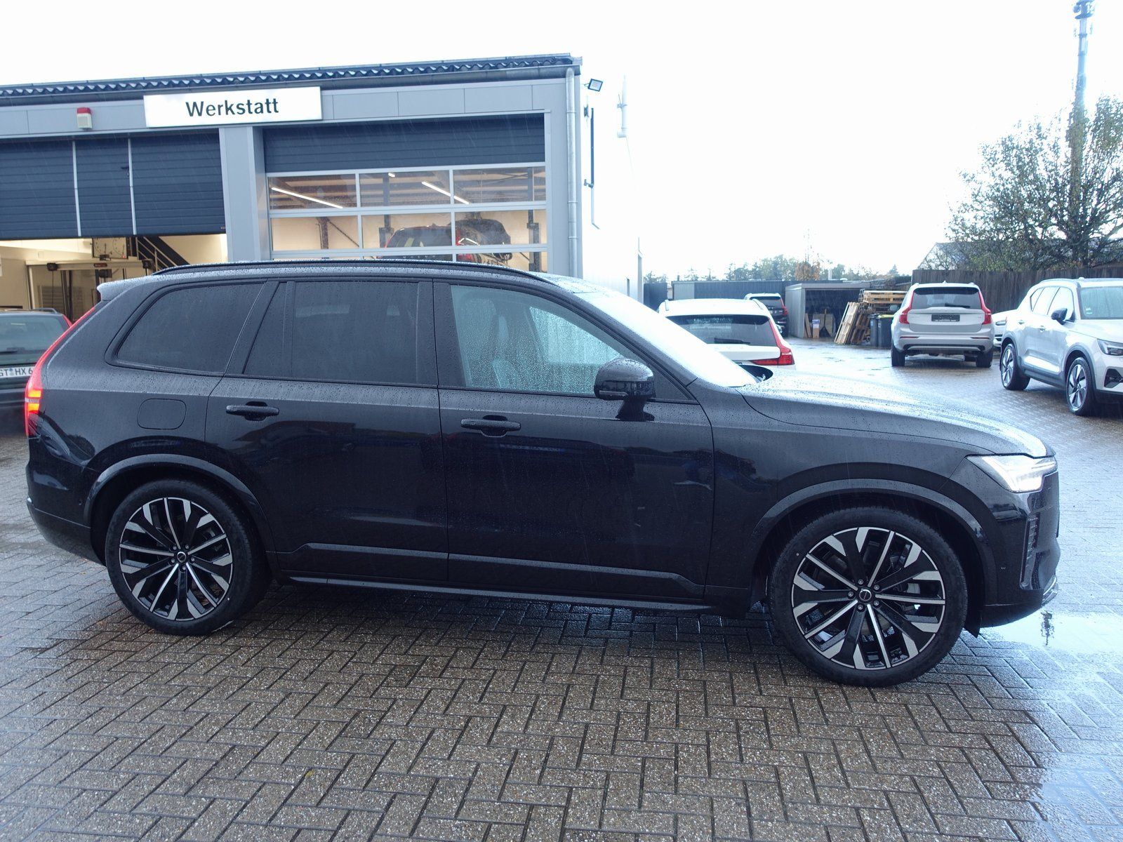 Volvo XC90 Plus Dark T8 AWD Plug-in Hybrid/B&W/Four-C