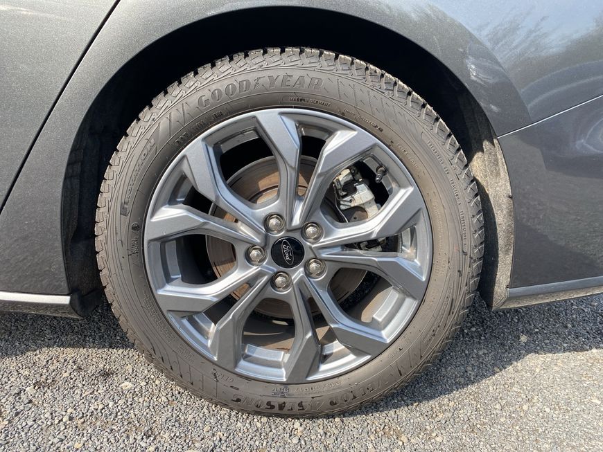 Ford Focus Turnier 1.5 EcoBlue Aut. ST-LINE X AHK+LED