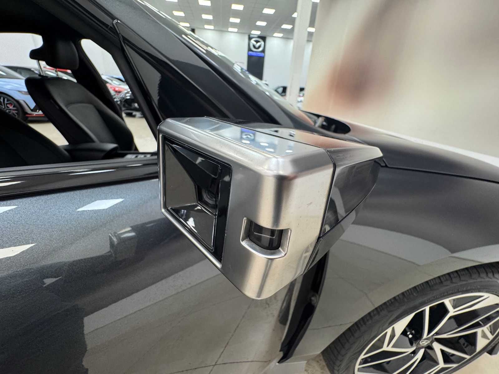 Hyundai IONIQ 6 77,4kWh 325ps 4WD Uniq 360°K/BOSE/DIGI
