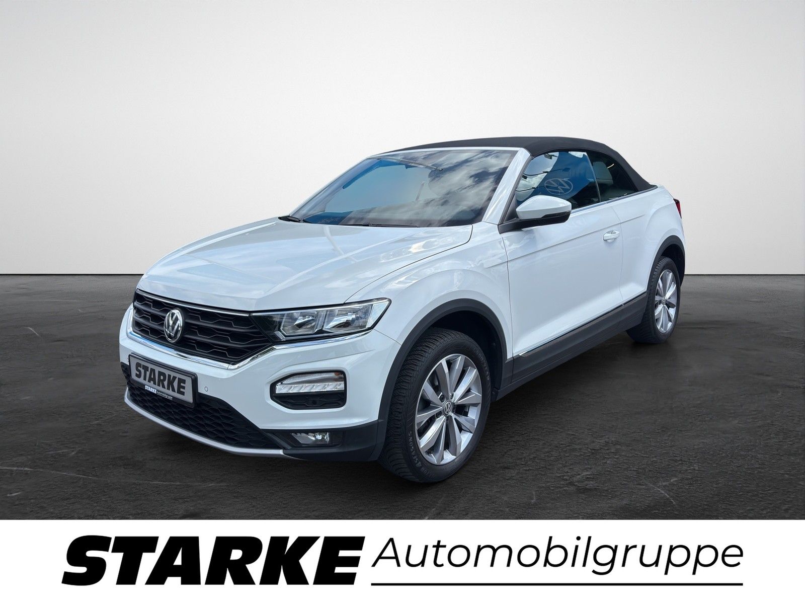 Volkswagen T-Roc 1.0 TSI Style - Samsaru's Car Outlet