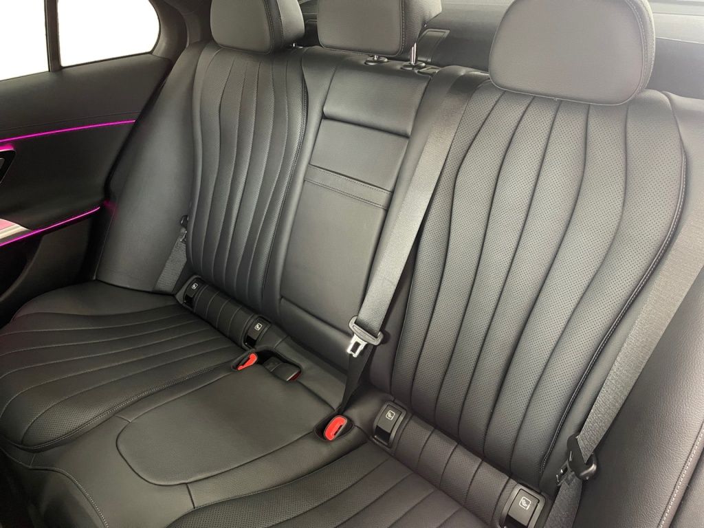 Mercedes-Benz E 450 d 4MATIC AMG+ILS+MBUX+Superscreen+Burm+HUD