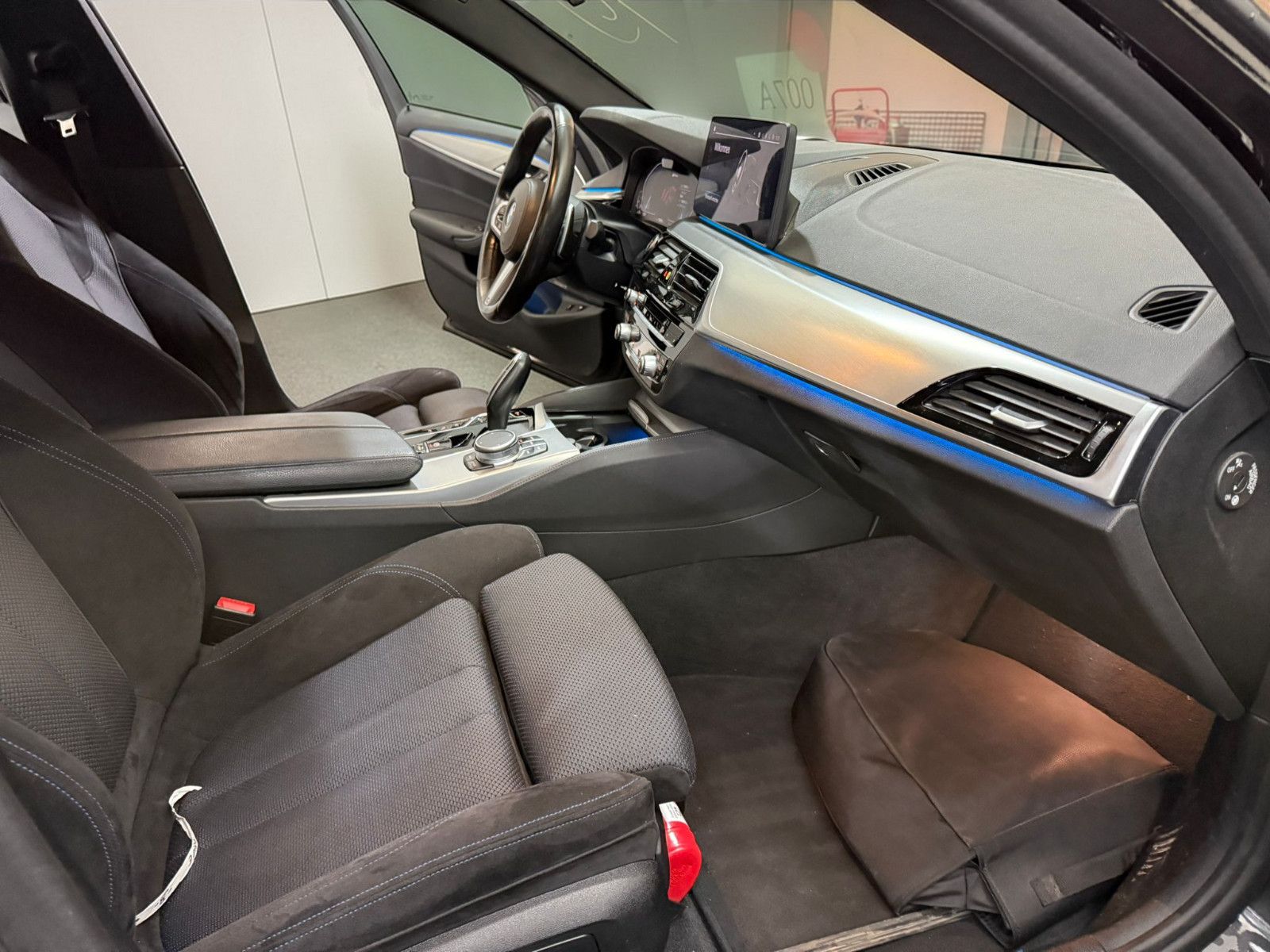 BMW 530e X Limo M-Sport ACC*360*AHK*HARMAN&KARDON