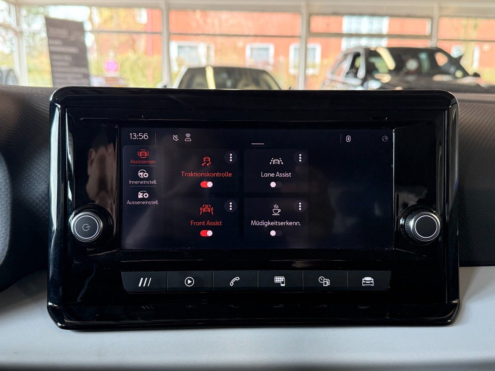 Seat Arona Style - Samsaru's Car Outlet