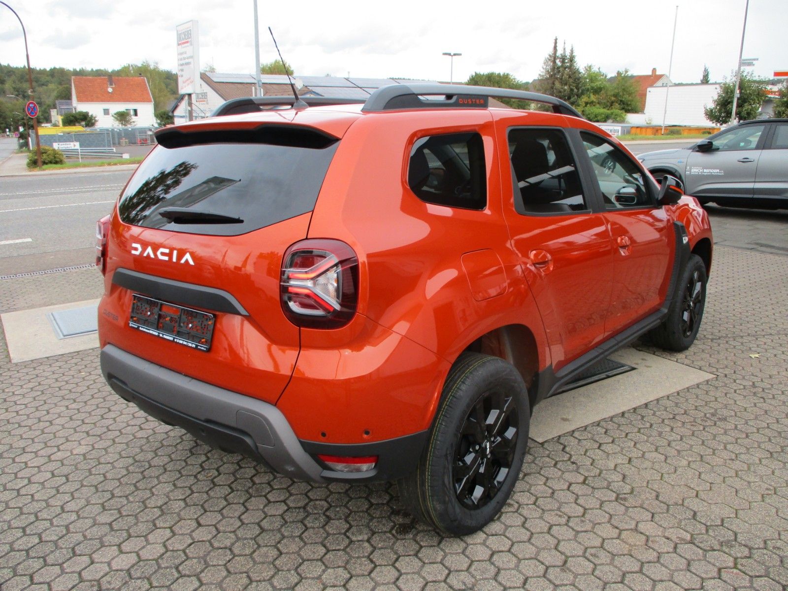 Dacia Duster Extreme TCe 150 EDC - Samsaru's Car Outlet