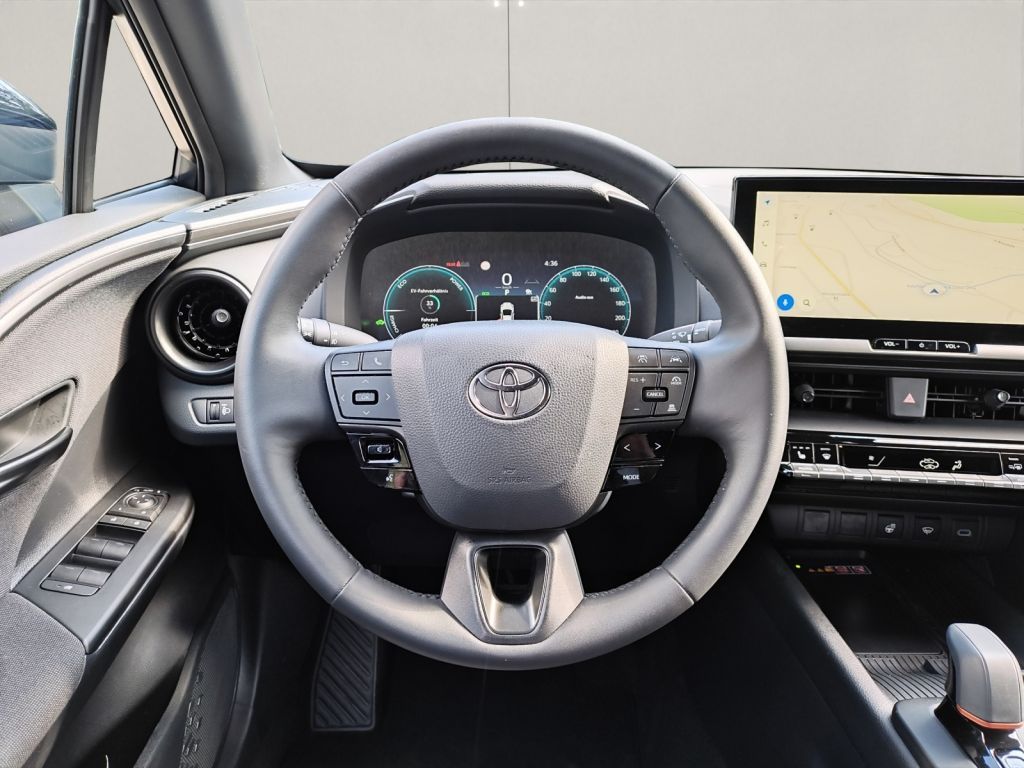 Toyota C-HR 1.8 Hybrid Team Deutschland 15 J. Garantie