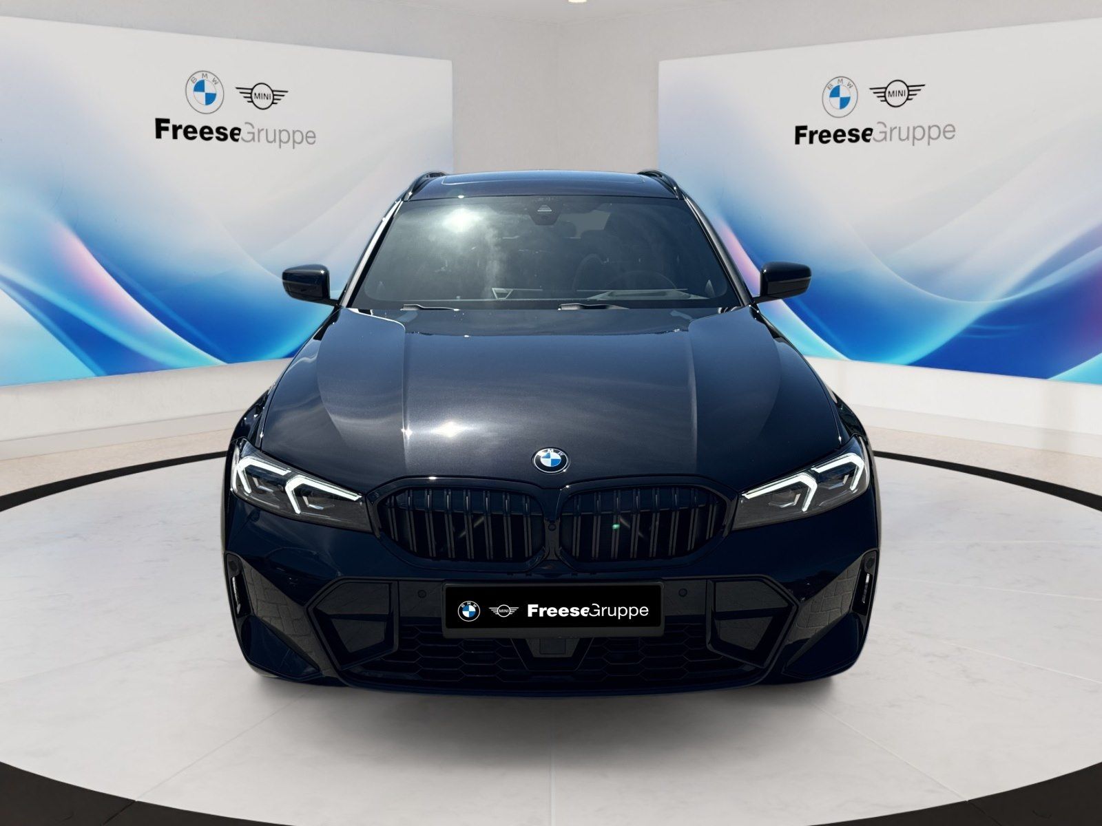BMW 320i Touring
