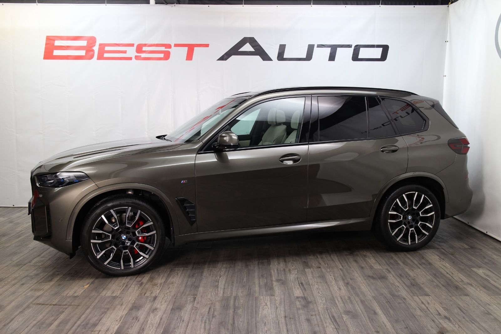 BMW X5 30 d xDrive M Sport H&K Carbon Luftfederung