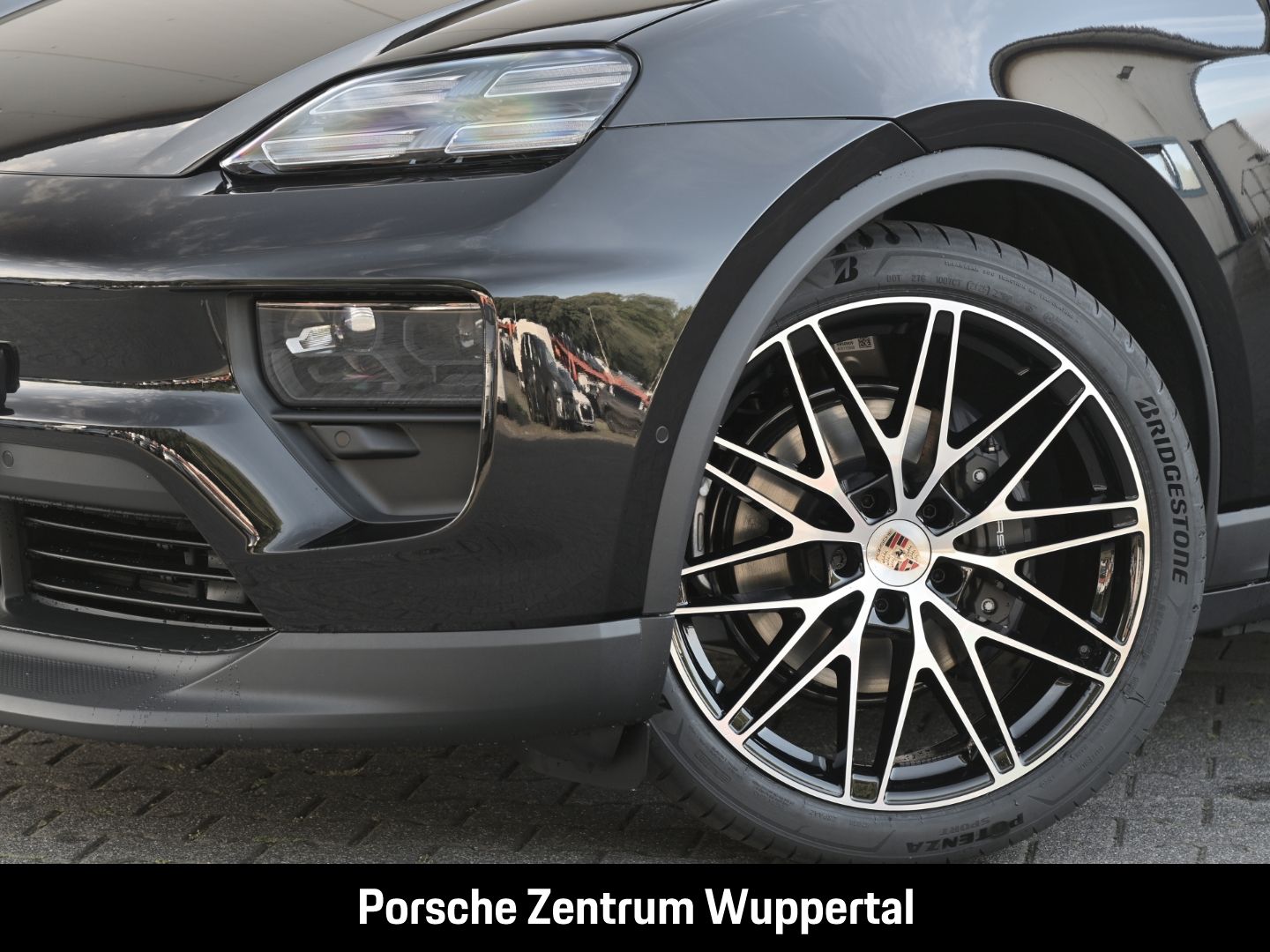 Porsche Macan 4 BOSE Luftfederung Panoramadach InnoDrive