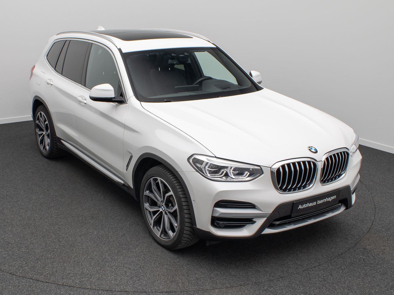 BMW X3 xD20d xLine - Samsaru's Car Outlet